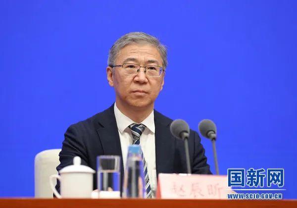 國家能源局：大力發(fā)展光伏發(fā)電、風(fēng)電等可再生能源；多管齊下解決消納問題